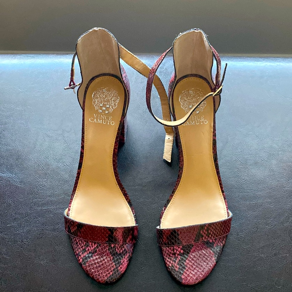 Vince Camuto BEAH Snake Embossed Leather Block Heel Sandal - Size 10